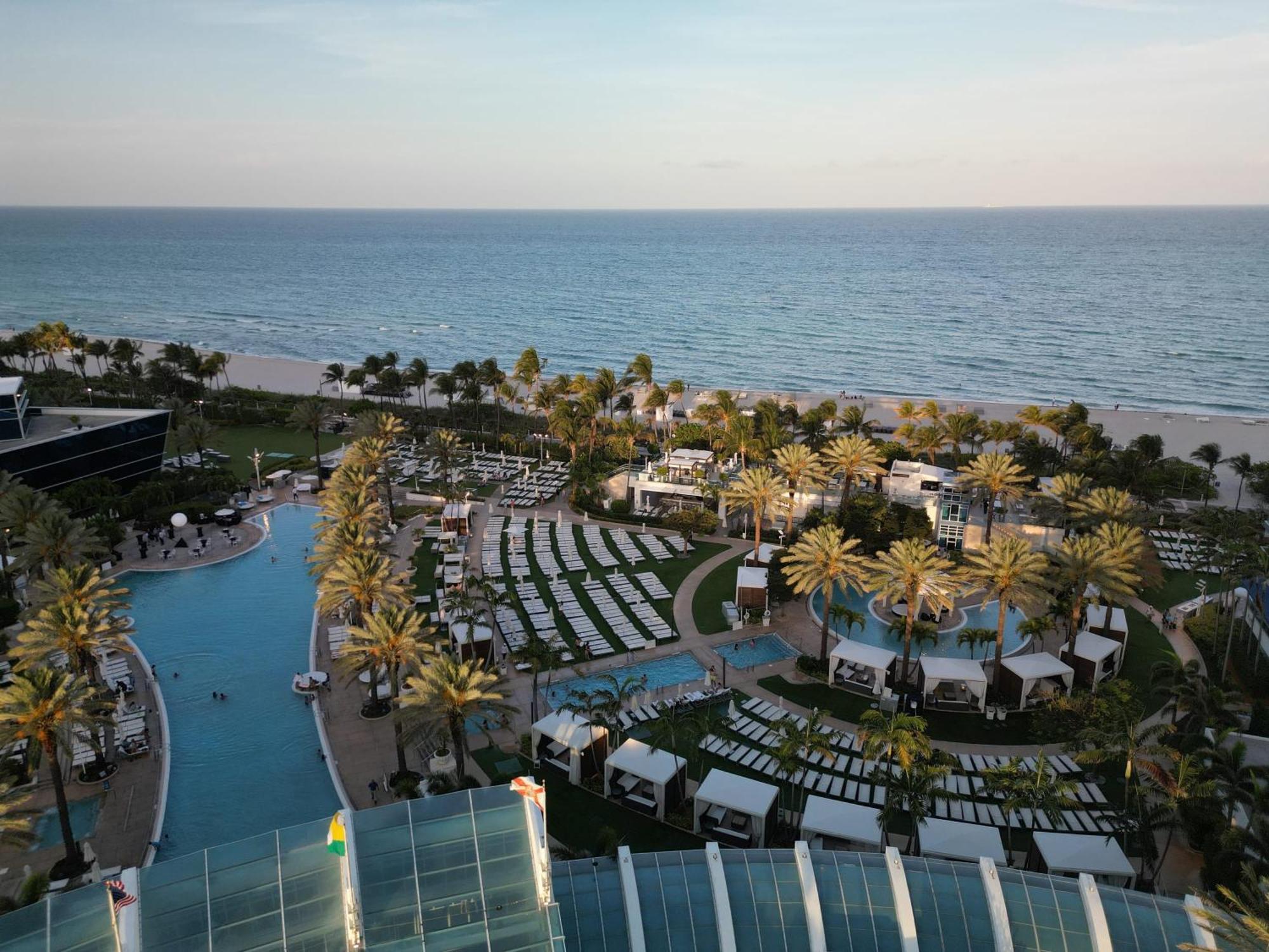 Fontainebleau Resort Balcony W Ocean And City View Miami Beach Eksteriør bilde